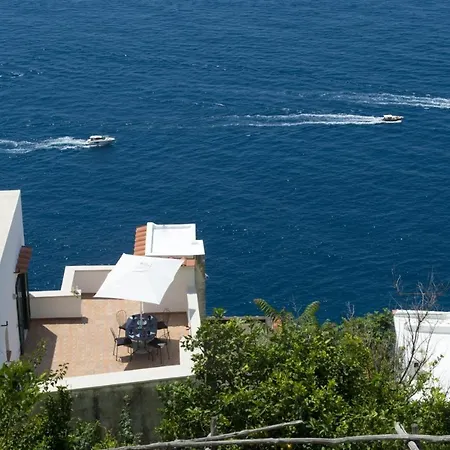 Vakantiehuis Sleeps 5 Air Con Wifi *